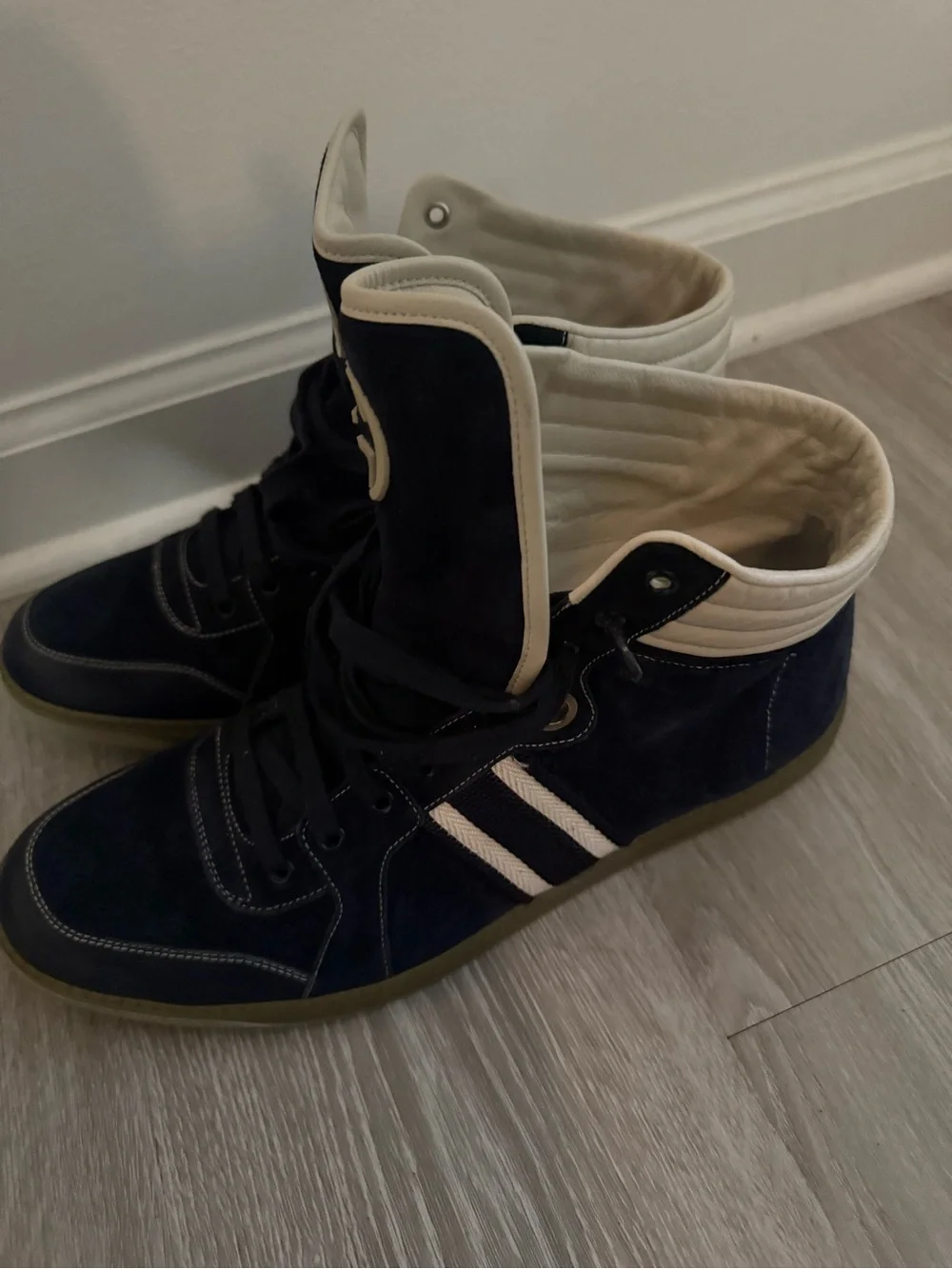 Gucci Navy and White High-Top Sneakers size 12